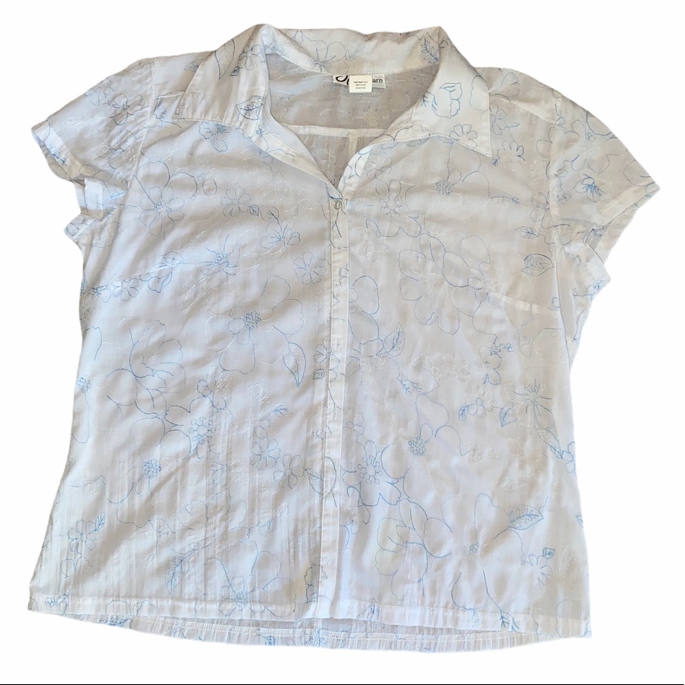 Dress Barn White Blue Floral Stitched Button Up Top sz XL